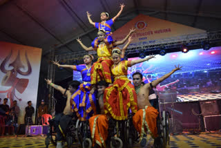 6th culturral night of mandi international shivratri