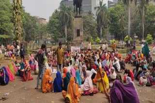 Tribals protest  front of Maharashtra Mantralaya