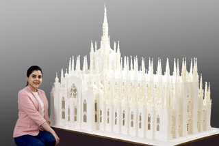 Pune cake artist makes World Book of Records,Pune cake artist record,Pune cake artist makes it to the World Book of Records with her 100 kg royal icing structure,100 ಕೆಜಿ ಕೇಕ್‌ನೊಂದಿಗೆ ಅದ್ಭುತ ಮೇರುಕೃತಿ,ಪುಣೆಯ ಕೇಕ್‌ ಕಲಾವಿದೆ ಪ್ರಾಚಿ ಧಬಲ್ ದೇಬ್,ಐಸಿಂಗ್ ಕೇಕ್‌ ತಯಾರಿಸಿದ ಪ್ರಾಚಿ,ವರ್ಲ್ಡ್ ಬುಕ್ ಆಫ್ ರೆಕಾರ್ಡ್ಸ್‌