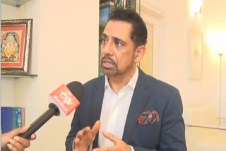 Robert Vadra hints at getting into political fray "soon"