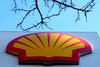 Shell says it will stop buying Russian oil, natural gas