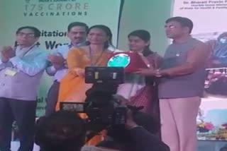 Shivpuri ANM honored in Delhi