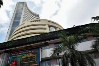 Sensex, Nifty continue to rally supported by gains in IT, Reliance stocks