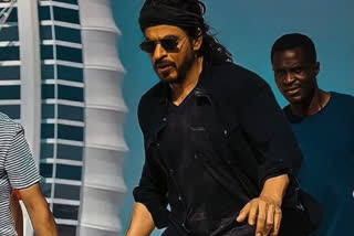 shah rukh khan,shah rukh khan first look from the Pathaan,Pathaan first look,shah rukh khan first look,shah rukh khan dubai shah rukh khan dubai ad,shah rukh khan Pathaan,Pathaan is viral on internet,ಶಾರುಖ್ ಖಾನ್ ನಟನೆಯ ಟಾಪ್​ ಚಿತ್ರಗಳು,ಶಾರುಖ್ ಖಾನ್ ನಟನೆಯ ಹೊಸ ಚಿತ್ರ,ಶಾರುಖ್ ಖಾನ್ ನಟನೆಯ ಪಠಾಣ್​ ಚಿತ್ರದ ಮೊದಲ ಪೋಸ್ಟರ್​,ಪಠಾಣ್ ಚಿತ್ರದ ಬಿಡುಗಡೆ