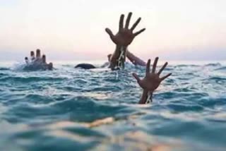 two sisters die due to drowning in satna