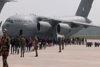 air India flight  which carried students reached to Delhi from Ukraine