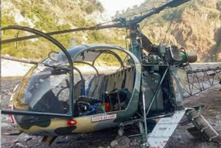 Army chopper crashes in North Kashmir's Bandipora