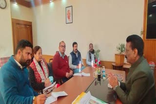ongress meeting regarding municipal elections