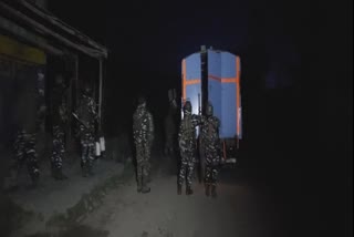 Four militants killed in three seperate encounters  PULWAMA ENCOUNTER  കശ്‌മീരിൽ ഏറ്റുമുട്ടൽ  നാല് ഭീകരരെ വധിച്ച് സൈന്യം  നാല് ഭീകരരെ വധിച്ച് സൈന്യം  ജെയ്‌ഷെ ഇ മുഹമ്മദിന്‍റെ ഭീകരനെ വധിച്ചു  militants killed kashmir