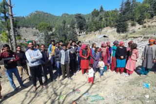 villagers protest in balna village of Karsog