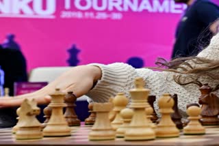 Chess Olympiad in India  Chess Olympiad  Chess Game  Sports News  भारत में शतरंज  शतरंज ओलंपियाड मेजबानी  शतरंज को लेकर सस्पेंस