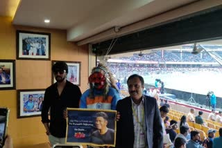 kannada actor sudeep in Chinnaswamy stadium