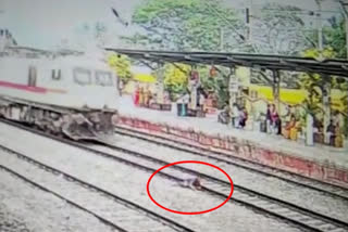 suicide at railway station