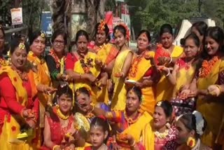 holi celebration in dhanbad