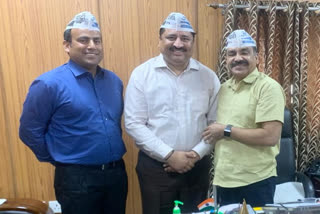 Dharampal Chauhan joins AAP