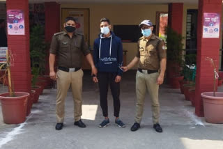 dehradun police arrested accused from Jammu and Kashmir