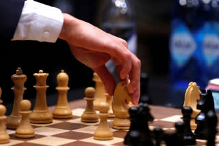 World Chess Olympiad 2022  ലോക ചെസ് ഒളിമ്പ്യാഡ് 2022  44-ാമത് ലോക ചെസ് ഒളിമ്പ്യാഡ് ചെന്നൈയിൽ  44th World Chess Olympiad 2022 in Chennai  first decision was to hold it in Moscow  മോസ്കോയിൽ നടത്താനായിരുന്നു ആദ്യ തീരുമാനം  തമിഴ്‌നാട് മുഖ്യമന്ത്രി എംകെ സ്റ്റാലിൻ നേട്ടത്തിൽ സന്തോഷം പ്രകടിപ്പിച്ചു  Tamil Nadu Chief Minister MK Stalin expressed happiness over the achievement  ഇന്‍റർനാഷണൽ ചെസ് ഫെഡറേഷൻ (ഫിഡെ)  International Chess Federation (FIDE)