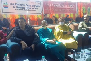 Kisan Mela Organised at Fruit Mandi Sopore: فروٹ منڈی سوپور میں کسان میلہ کا انعقاد