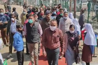 PK Pole Launches Clean-Up Drive in Shopian