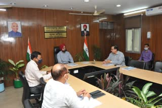 Chief secretary gave instructions to forest fire management