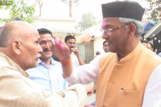 Rich Visuals: Former Uttarakhand Chief Minister Trivendra Singh Rawat dances on Holi songs