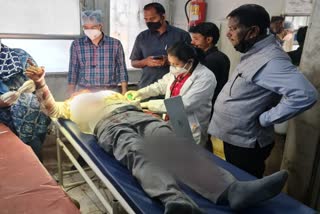 Union Minister Arjun Munda took youth injured in road accident to RIMS Hospital