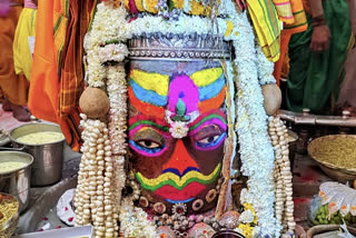 Ujjain: Holi at Mahakalehwar temple