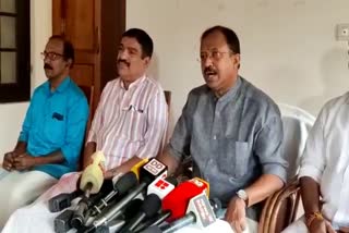 v muraleedharan on k rail project  prospect of central approval of k rail project  k maraleedharan criticizing the state government for the it is consulting  കെ റെയിലിനെ വിമര്‍ശിച്ച് കെ മുരളീധരന്‍  കെ റെയിലിന് കേന്ദ്ര അനുമതി കിട്ടുന്നത് സംബന്ധിച്ച് വി മുരളീധരന്‍