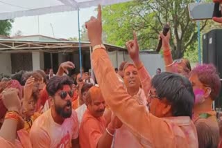 Prahlad Singh Patel with many bjp leaders celebrated holi 2022