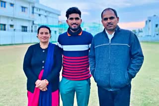बागेश्वर नीरज राठौर  क्रिकेट अंडर-25 टीम में चयन  उत्तराखंड खेल न्यूज  उत्तराखंड नीरज राठौर सलेक्शन  Bageshwar Neeraj Rathore  Selection in cricket under-25 team  Uttarakhand Sports News  Uttarakhand Neeraj Rathore Selection