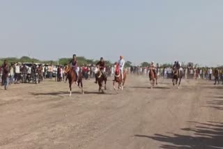 Horse Race was Organized : મસીતીયામાં યોજાઈ અશ્વદોડ સ્પર્ધા, બાદશાહ 307એ મારી બાજી