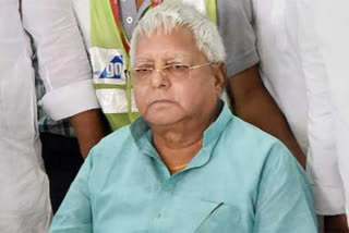 Holi turns out to be gloomy day for Lalu as no one turns up to wish him