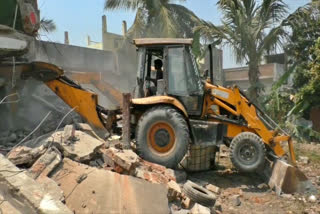 Removal of occupied houses in avadi  avadi occupied house removal  occupied house removal  ஆக்கிரமிப்பு வீடுகள் அகற்றம்  ஆவடியில் ஆக்கிரமிப்பு வீடுகள் அகற்றம்  சென்னை ஆவடியில் ஆக்கிரமிப்பு வீடுகள் அகற்றம்