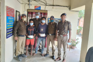 Uttarkashi Police arrested two smuggler