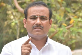 مہاراشٹر کے وزیر صحت راجیش ٹوپے