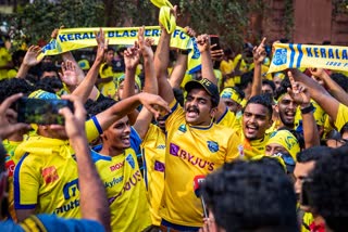 isl  kerala blasters vs hyderabad  isl final  ഐഎസ്‌എല്‍  മഞ്ഞപ്പട  കേരള ബ്ലാസ്‌റ്റേഴ്‌സ്- ഹൈദരാബാദ് എഫ്‌സി