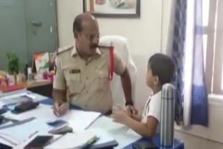 Six year old complaints police about traffic near school in Andhra Pradesh