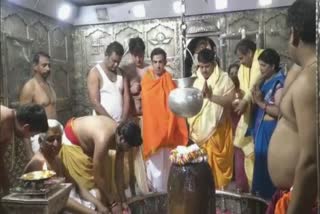 BJP MP Gautam Gambhir attended Bhasma Aarti