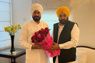 Former CM Channi meets with Chief Minister Bhagwant Mann
