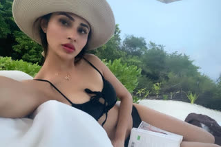 mouni roy vacation pictures
