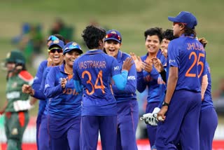 Women's World Cup  Women's World Cup 2022  India rout Bangladesh by 110 runs  ICC Women's WC  ബംഗ്ലാദേശിനെതിരെ തകർപ്പൻ ജയവുമായി ഇന്ത്യൻ പെണ്‍പട  ബംഗ്ലാദേശിനെ തകർത്ത് ഇന്ത്യൻ വനിതകൾ  ഇന്ത്യൻ വനിതകൾക്ക് ജയം  വനിത ലോകകപ്പ് 2022  വനിത ലോകകപ്പ്