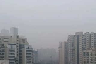 ghaziabad polution level rises  Ghaziabad Pollution Level Today  Ghaziabad Air Quality Index  Ghaziabad Real time Air Quality Index  Air Pollution Ghaziabad  Ghaziabad की आबोहवा हुई जहरीली  etv bharat delhi news  delhi news update