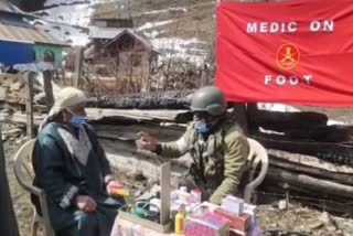Free Medicine Distribution Program: گریز کے جلنڈورا گاؤں میں فوج نے مفت ادویات تقسیم کیں