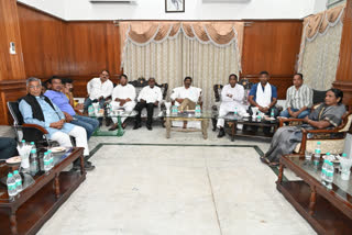 Meeting of ruling parties at CM Hemant Soren house
