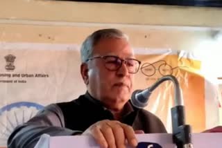 centre-accepts-farooq-khans-resignation-as-advisor-to-j-and-k-lg