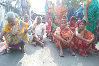 Road Block At Purulia