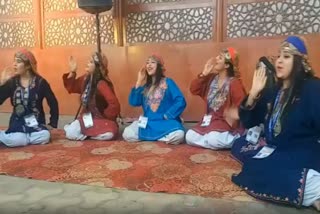 جموں و کشمیر کی خواتین کا رقص توجہ کا مرکز