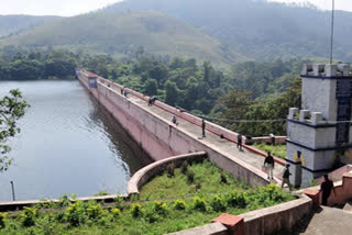 Safety of Mullaperiyar dam be reviewed by experts, Kerala tells SC