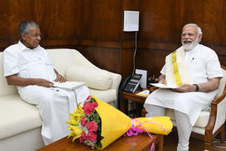 cm pinarayi vijayan meet pm narendra modi  pinarayi vijayan  silverline project  സിൽവർ ലൈൻ പദ്ധതി  പ്രതിഷേധങ്ങൾക്കിടെ പ്രധാനമന്ത്രിയുമായി കൂടിക്കാഴ്‌ച നടത്തി മുഖ്യമന്ത്രി പിണറായി വിജയൻ  പ്രധാനമന്ത്രിയുമായി കൂടിക്കാഴ്‌ച നടത്തി മുഖ്യമന്ത്രി  pinarayi vijayan meet modi