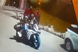 Man in hospital with serious injuries after motorbike crash died in anantnag